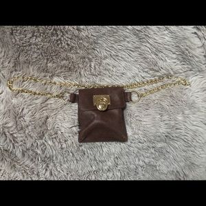 N w/o T MICHAEL KORS CHAIN BELT BAG